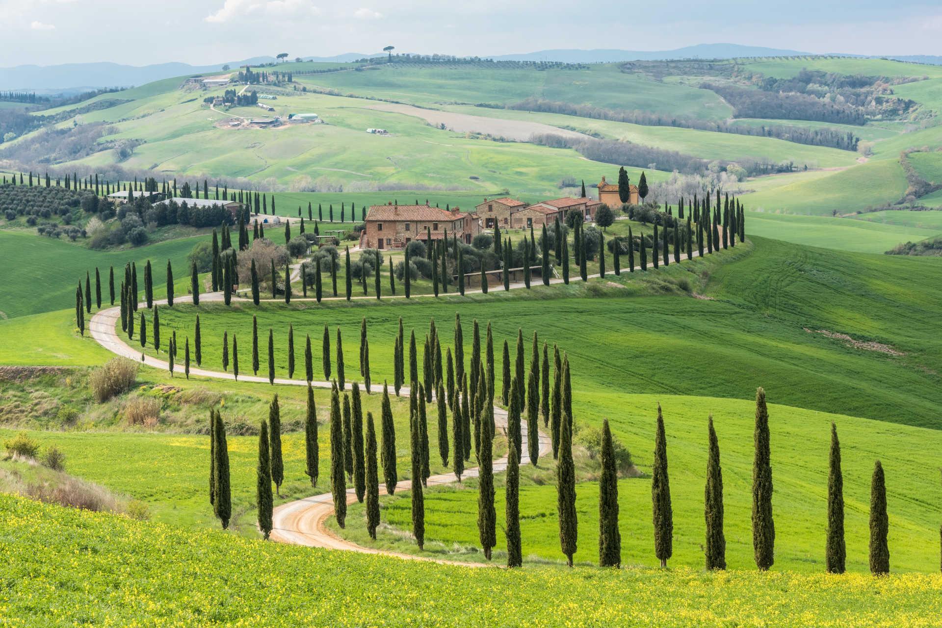 Experiencing Italy: Exclusive Stays in Luxury Villas